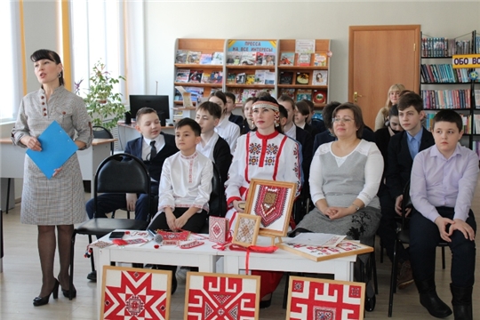 В детско-юношеской библиотеке прошла онлайн-встреча с Нижегородской областной детской библиотекой
