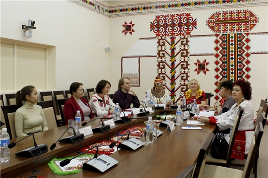 В рамках празднования Дня чувашского языка Институт провел конференцию «Родное слово – сила народа»