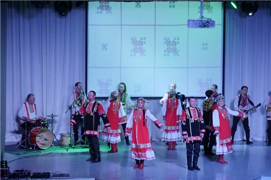 Ансамбль «Сявал» выступил в Доме Дружбы народов Татарстана
