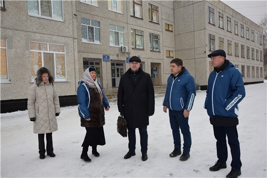 В Московском районе г. Чебоксары проверили безопасность подходов к школам