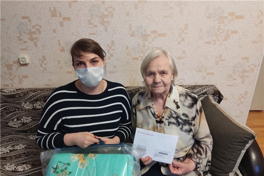 Ветеран градообразующего предприятия Анна Колобова отметила 90-летие