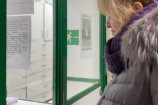 В Чебоксарах мобильная группа выявила ряд замечаний: обслуживание без масок, QR-кодов