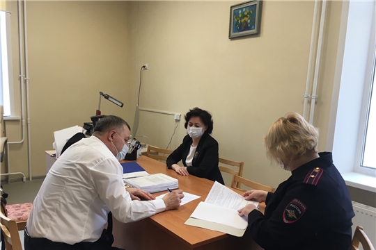Чебоксарские школы проверяют на предмет антитеррористической защищенности
