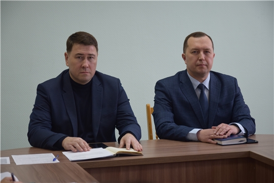 Представители силовых структур обсудили обстановку с сообщениями о минировании учреждений образования г. Чебоксары