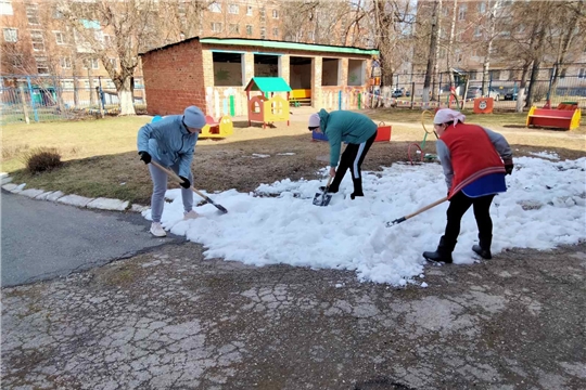 Чистый четверг: экологические мероприятия поддерживают учреждения и организации г. Чебоксары