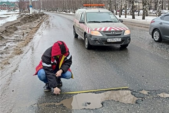В Новочебоксарске проверяют качество отремонтированных дорог