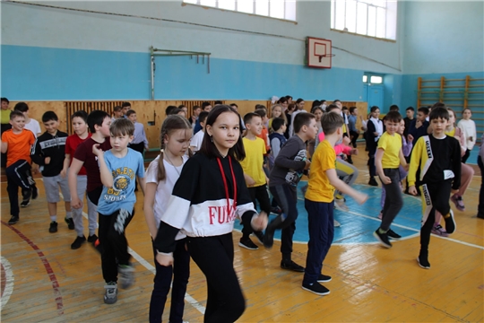 Школы и детские сады Новочебоксарска приняли участие в акции «Зарядка для всех!»
