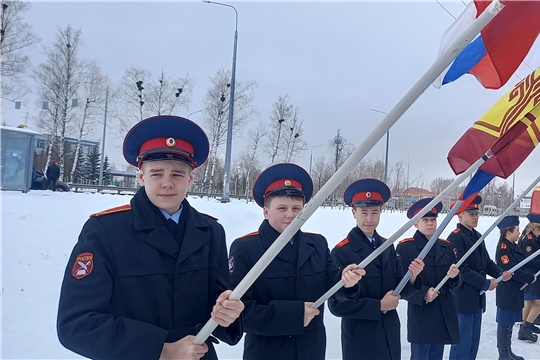 Школьники Чувашии встретили бойцов Росгвардии, которые вернулись на Родину со спецоперации на Украине