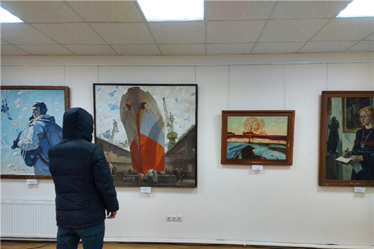 Порецкая картинная галерея продолжает знакомить своих посетителей с живописью из собственных фондовых коллекций