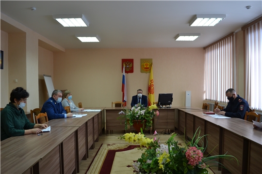 Евгений Лебедев провел заседание Совета по противодействию коррупции Порецкого района