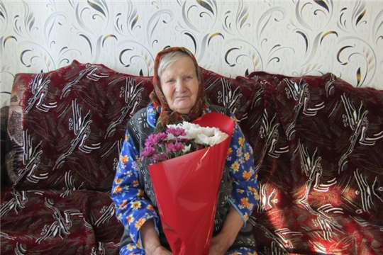 Новости поселений: 90-летний юбилей отметила жительница села Порецкое Исаева Лидия Васильевна
