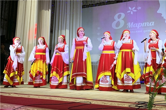 В Порецком РДК прошел праздничный концерт, посвященный Международному женскому дню