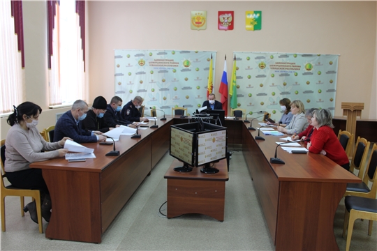 Состоялось заседание комиссии по делам несовершеннолетних и защите их прав администрации Шемуршинского района