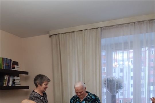 90-летний юбилей встретила жительница Алгашинского сельского поселения Короткова Мария Дмитриевна