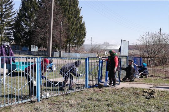 Мероприятия по благоустройству и санитарной очистке территорий прошли в пос. Красный Октябрь