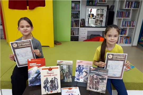 Юные читатели Торханской сельской библиотеки представили работы в галерею Всероссийской детско-юношеской акции «Рисуем Победу»