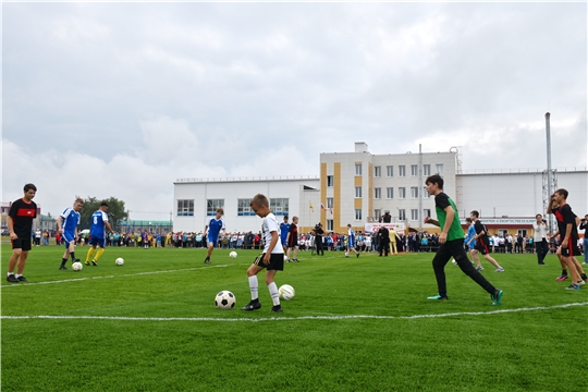 Десять современных футбольных полей построено в Чувашии в 2020-2021 годах