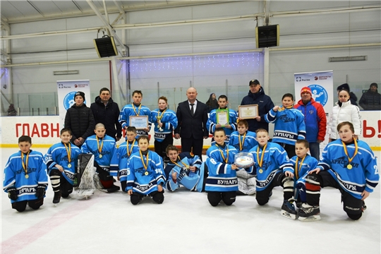 Завершился республиканский этап Всероссийских соревнований юных хоккеистов «Золотая шайба»