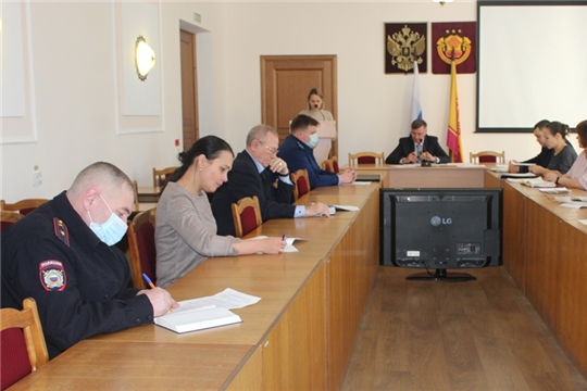 Прошло итоговое заседание комиссии по противодействию коррупции в Урмарском районе