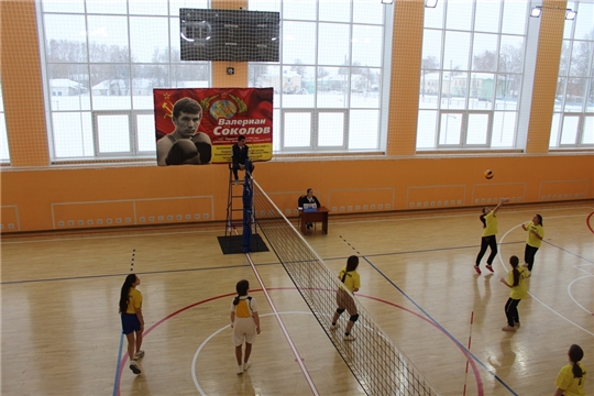 В Доме спорта п. Урмары проходит II (муниципальный этап) чемпионата «Школьной волейбольной лиги Чувашской Республики»
