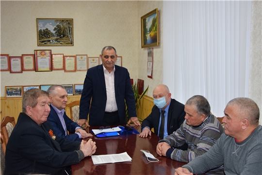 Новый председатель Совета ветеранов АПК Вурнарского района – Роберт Петров