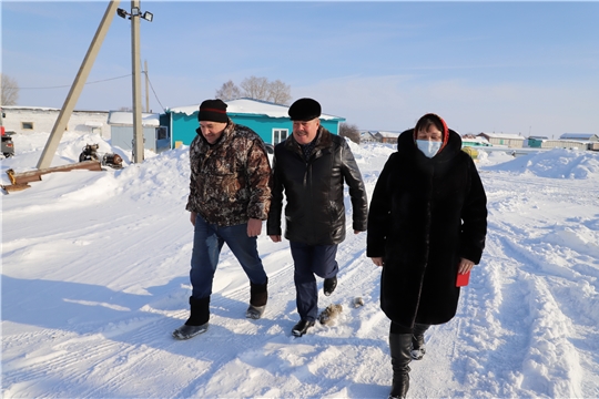 Глава администрации района Л.В.Левый посетил КФХ Смирнова В.П.