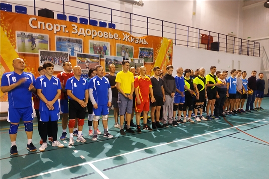 Открытие первенства по волейболу среди объединенных команд Янтиковского района