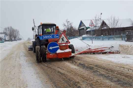 Дорожные службы продолжают свою работу