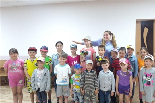 Праздничная игровая программа «Даша – путешественница и ребята» прошла в Сойгинском СДК