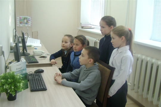 В Аликовской детской библиотеке прошла виртуальная экскурсия «Заповедники и национальные парки - гордость России»»