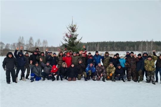 Турнир по подледной ловле рыб памяти рыбака - охотника Владимира Иванова