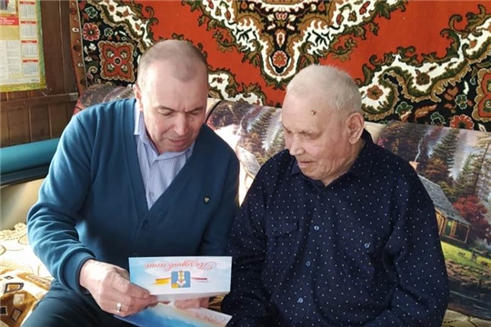 95 летие отмечает ветеран войны, житель с.Б.Баишево Василий Осипович Мешков