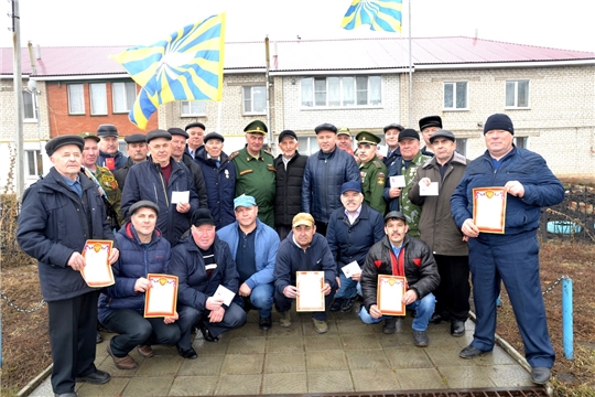Ветераны войск противовоздушной обороны России Батыревского района отметили профессиональный праздник