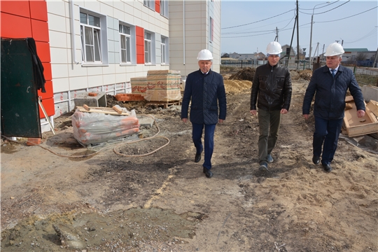 Инспектирование строительных и ремонтных работ объектов социальной сферы Батыревского района