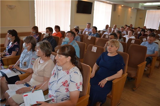 Расширенное заседание комиссии по делам несовершеннолетних и защите их прав администрации Батыревского района