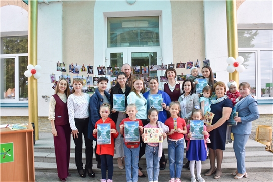 Подведение итогов онлайн-конкурса фотографий «Должны улыбаться дети»