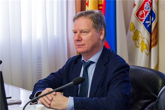 Евгений Кадышев провел заседание постоянной комиссии Чебоксарского городского Собрания депутатов по бюджету