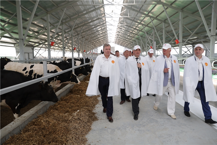 Вӑрнар районӗнчи Малтикас ялĕнче ҫĕнĕ ӗне  ферми уҫӑлнă