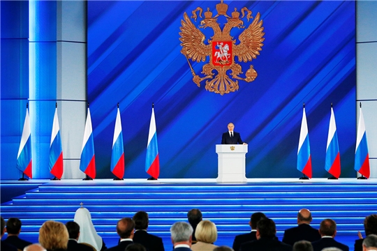 Президент России Владимир Путин поставил задачу по увеличению темпов ввода жилья