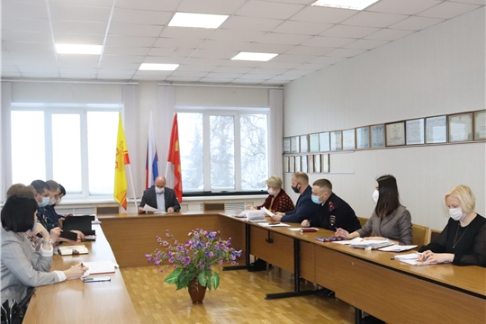 Первое в новом году заседание оперативного штаба по вопросу предупреждения, завоза и распространения новой коронавирусной инфекции на территории Алатыря