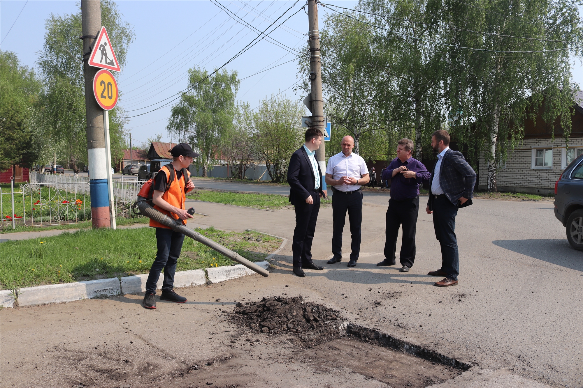 В Алатыре начался сезон дорожных работ | г. Алатырь Чувашской Республики