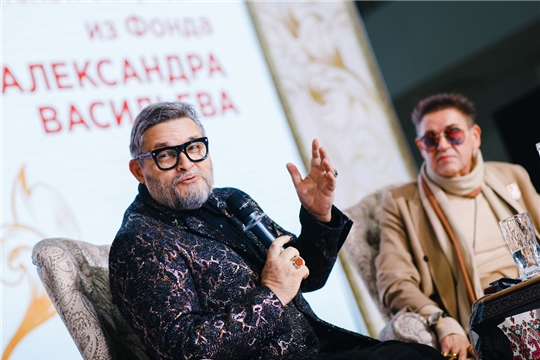 «Модный разговор» с Александром Васильевым