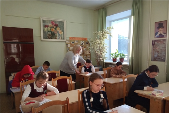 В Музыкальной школе №1 имени С.М. Максимова проходит олимпиада по сольфеджио