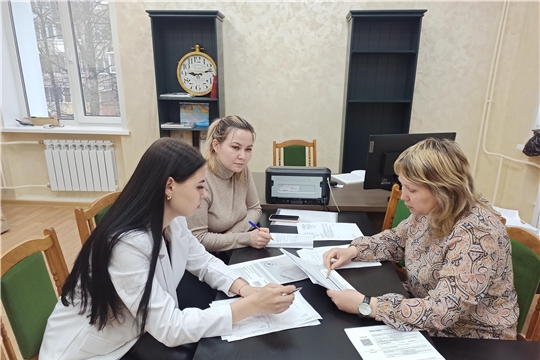 Директор Первой музыкальной школы провела мастер-классы по оформлению заявок на Всероссийский конкурс молодежных проектов среди физических лиц в 2021 году
