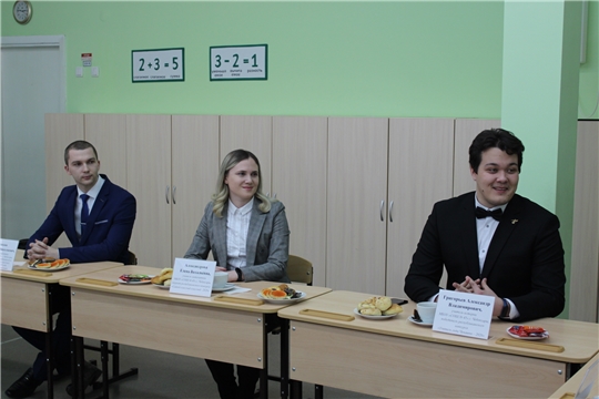 В столице состоялся круглый стол с победителями всероссийских и республиканских конкурсов профессионального мастерства