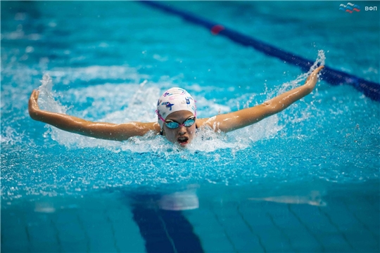 Чебоксарская школьница выиграла «серебро» и «бронзу» на Всероссийских соревнований по плаванию