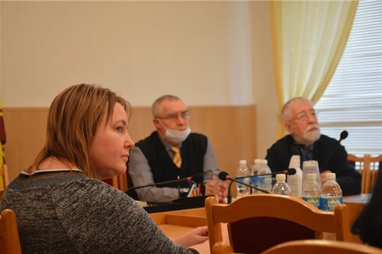 Начальник управления образования администрации города Чебоксары провёл лекцию для сотрудников Чувашского республиканского института образования