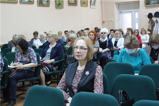 В столице состоялось очередное совещание с руководителями общеобразовательных учреждений