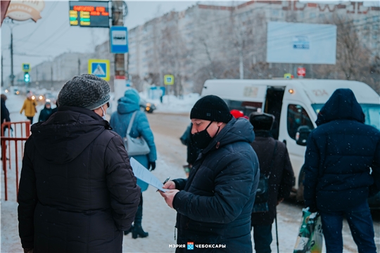 Администрация города проверила работу общественного транспорта в Юго-Западном районе