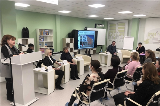 В Чебоксарах обсудили присоединение Заволжской школы к школе № 65